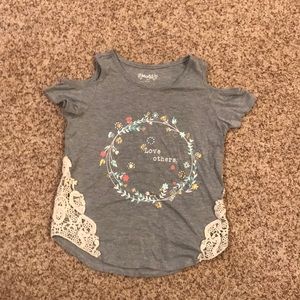 Girls open shoulder shirt